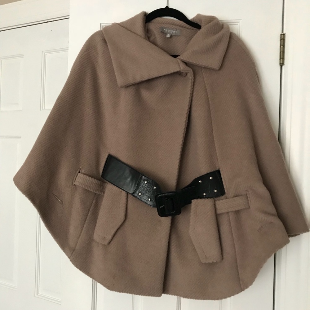 MM Couture Camel Cape w/ belt- size small